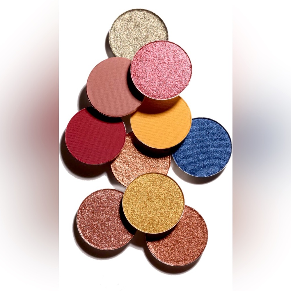 UOMA Eye Shadow Palette Salute to the Sun Set of 10 Metallic Gold LA California